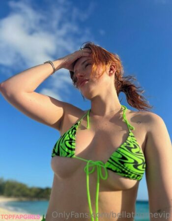 Bella Thorne – OnlyFans nude leaks 300
